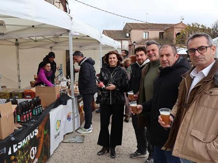 Imagen Gran respuesta en Sangarcía para la segunda Feria de los Arrieros, con la que se ha inaugurado la Caravana de Alimentos de Segovia 2025